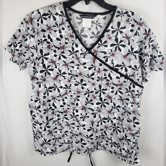 Lot of 4 Scrub Pieces 2 Tops and 2 pair of Black Pants Sz XL - Picture 2 of 11